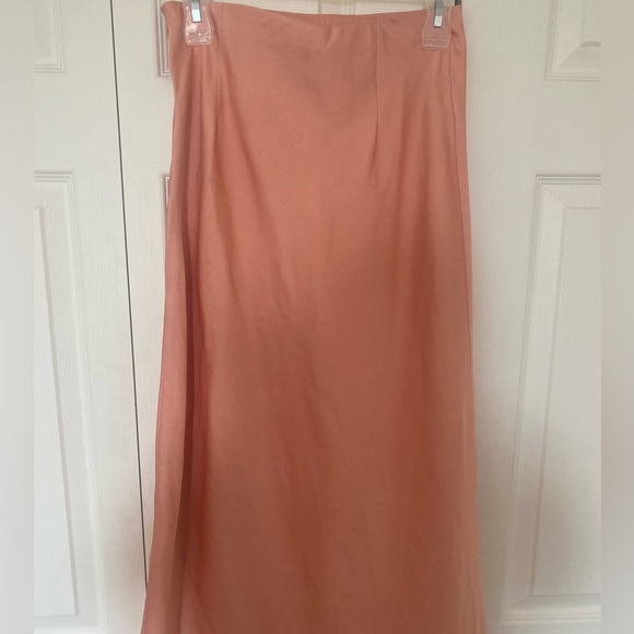 Forever 21 Satin Slip Skirt - Picture 2 of 4